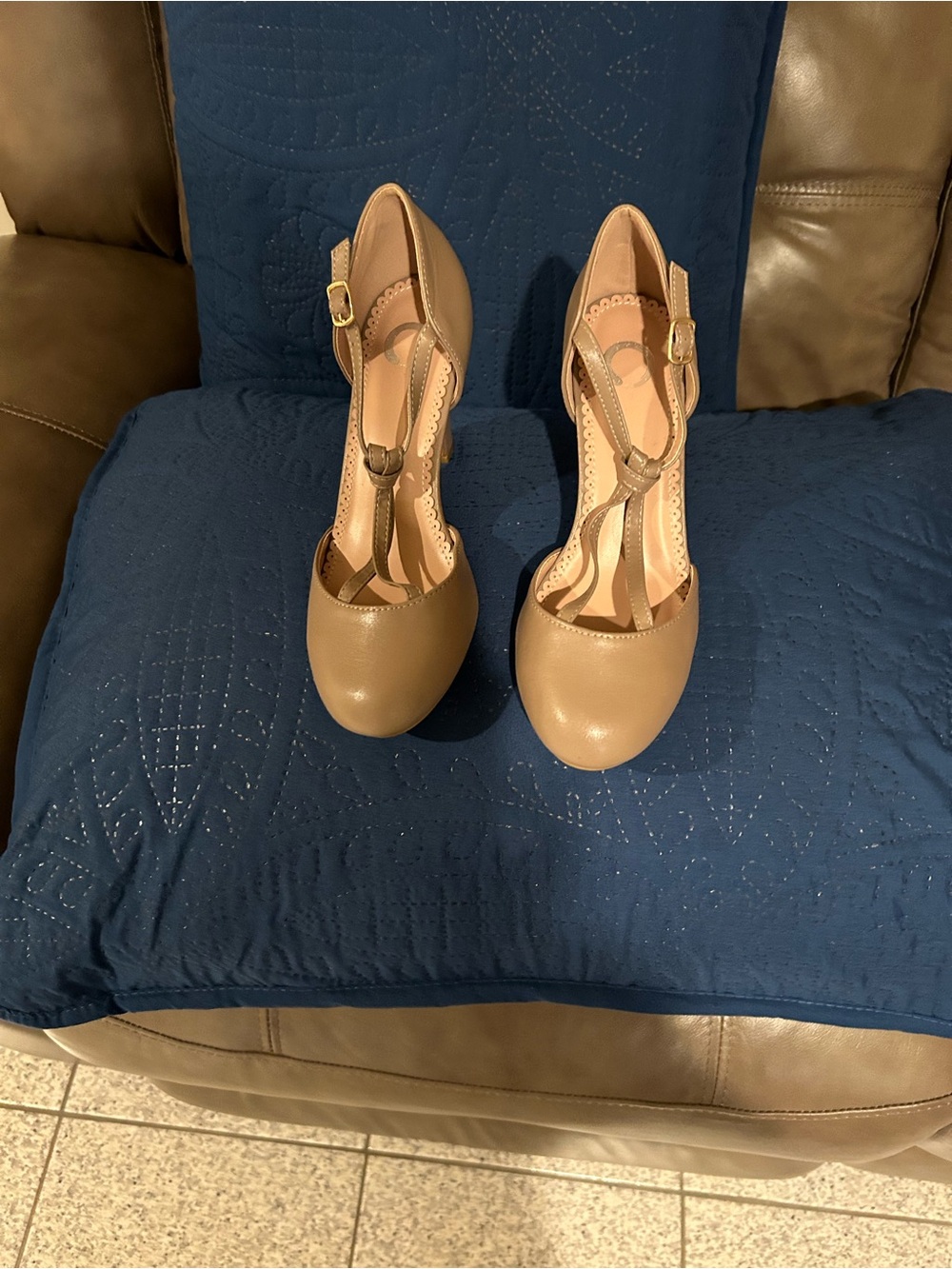 Classic T-Strap Round-Toe Heels in Taupe